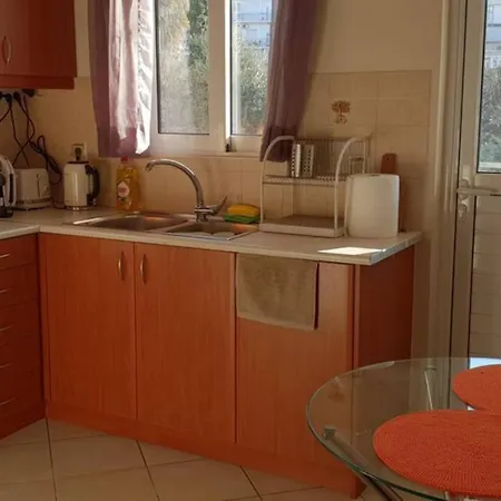 Clover 3m To Panormou Metro Station Apartamento Atenas